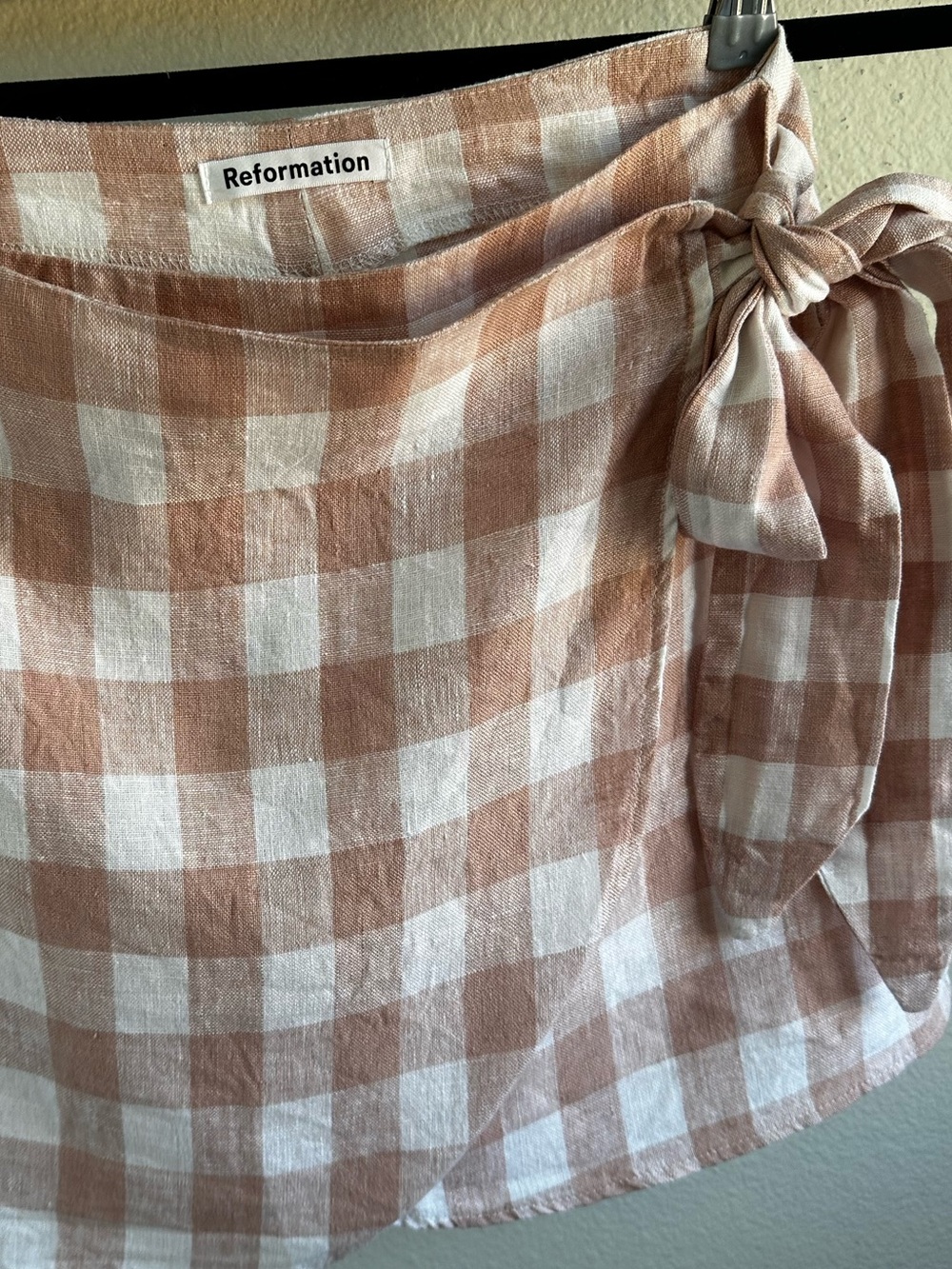 Reformation XS 100% Linen Pink Gingham Wrap Mini Skirt Cottagecore like new
